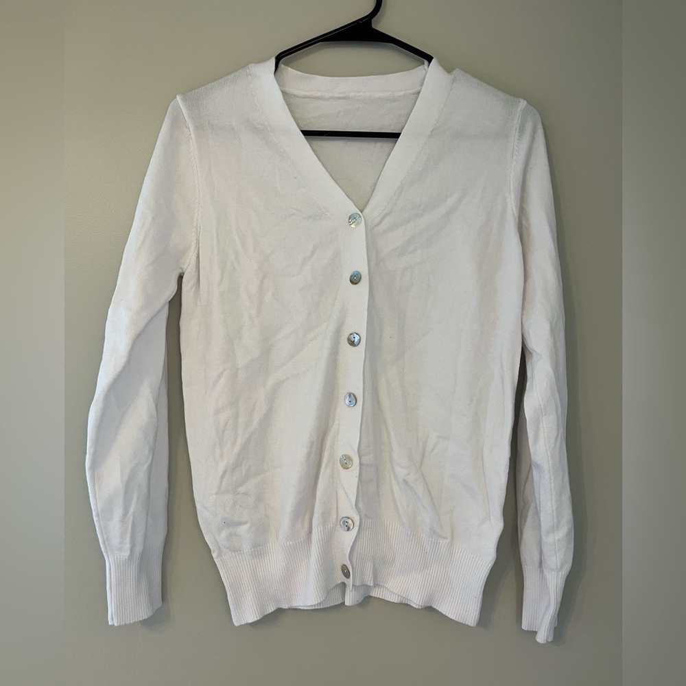 Woman’s Cardigan